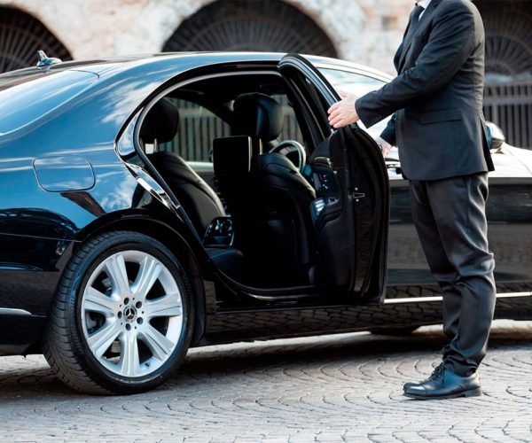 chauffeur-service-3-1